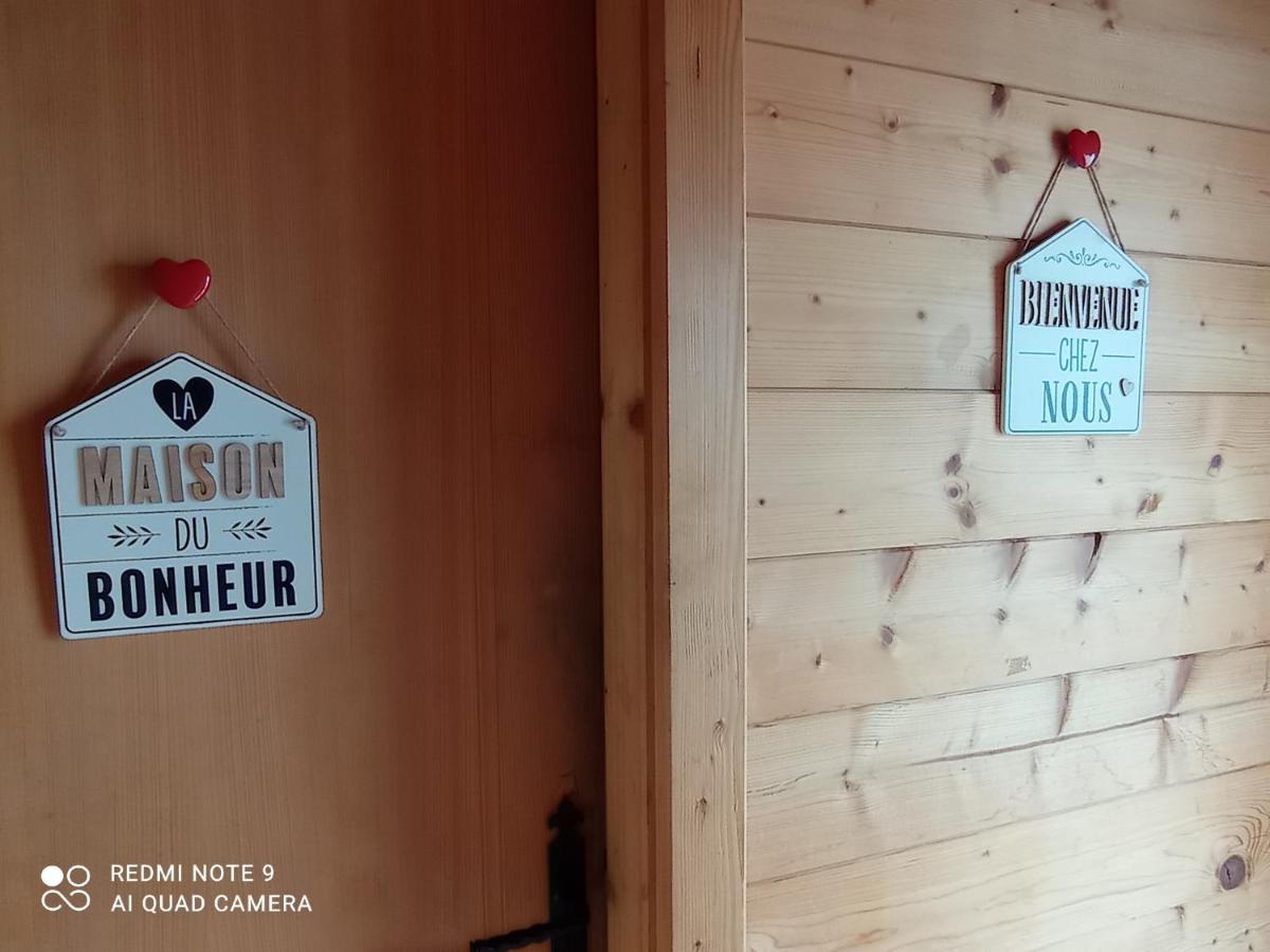 Chalet Familial En Bois A 150 M De La Mer Santec Exterior photo